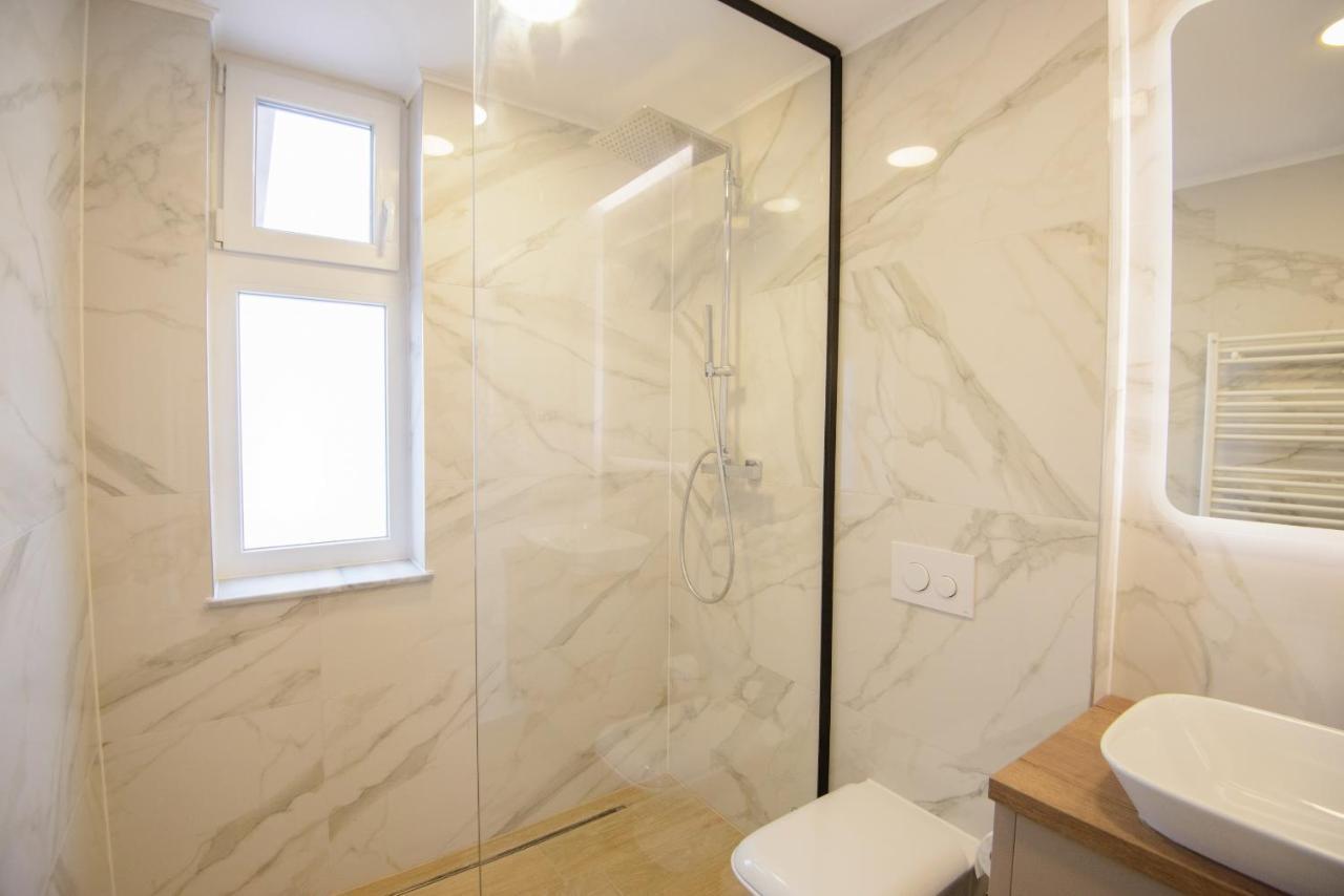 Penthouse Eliza - Coressi Brasov Exterior photo