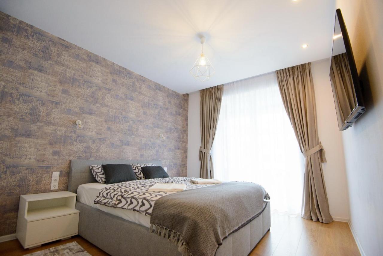 Penthouse Eliza - Coressi Brasov Exterior photo