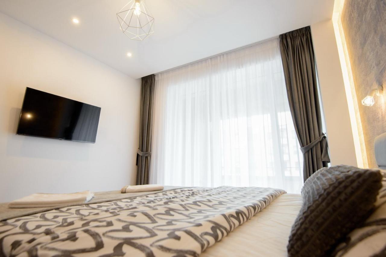 Penthouse Eliza - Coressi Brasov Exterior photo