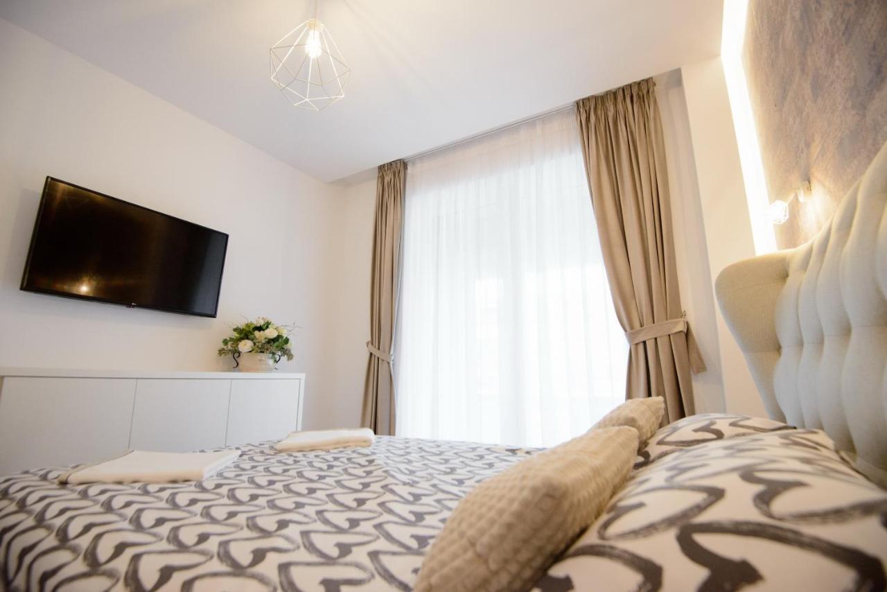 Penthouse Eliza - Coressi Brasov Exterior photo